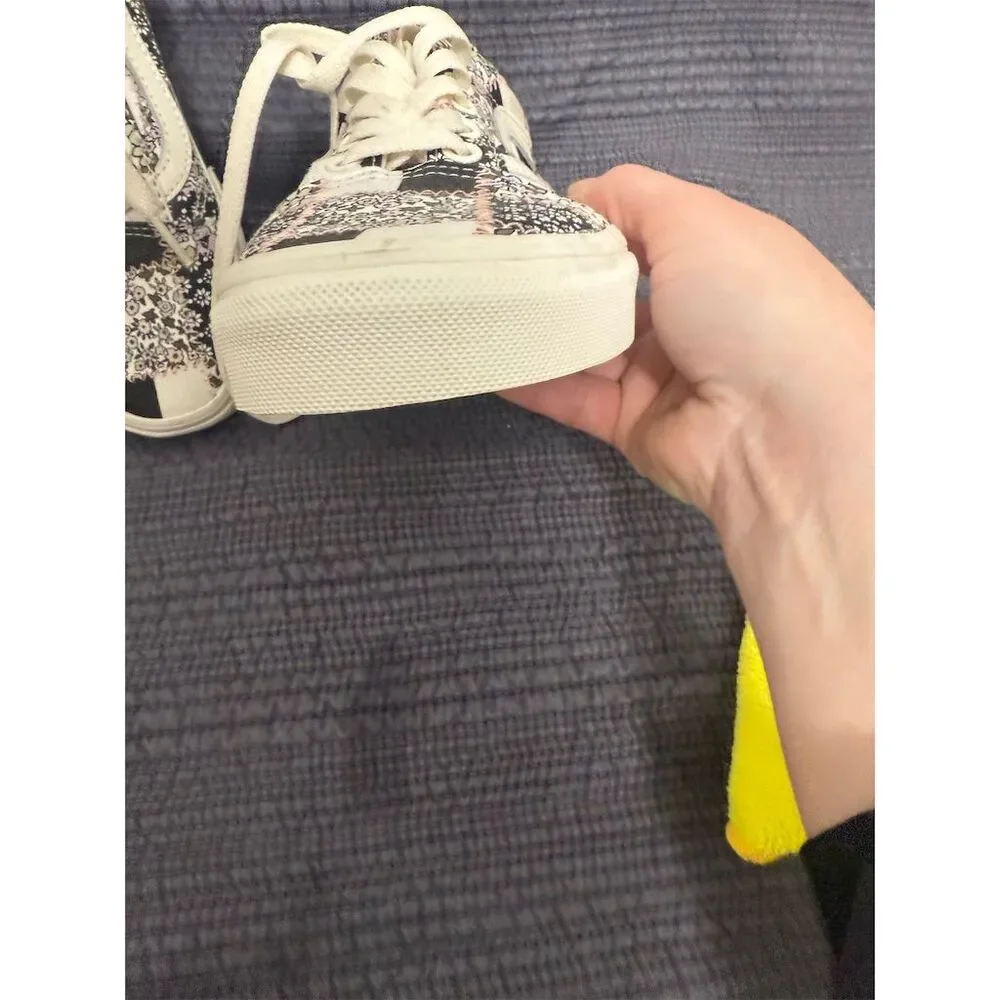 Vans Old Skool Women's 6.5 Patchwork Floral Skate Shoes Rare - Picture 7 of 7